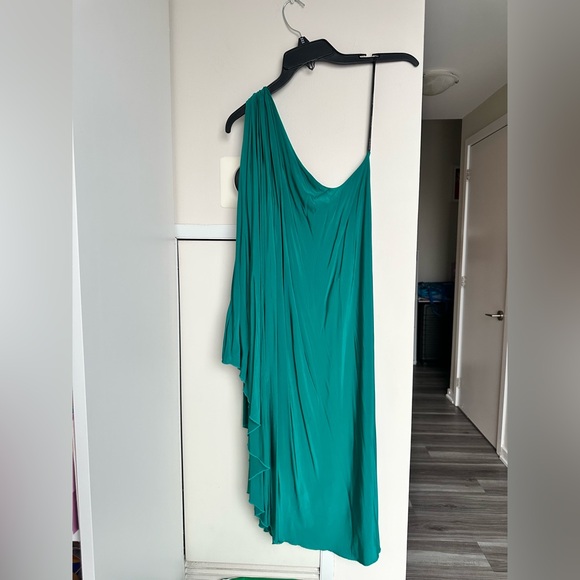 bebe Vibrant Green One-Shoulder Dress As Is - Picture 6 of 9
